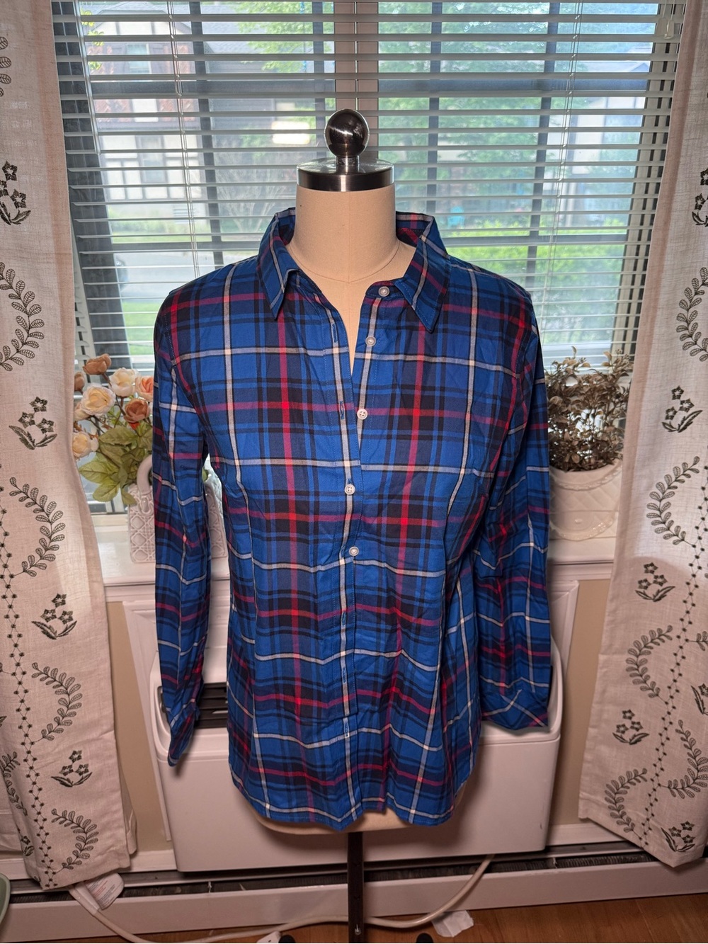 Talbot Classic Blue Plaid Button-Up Shirt